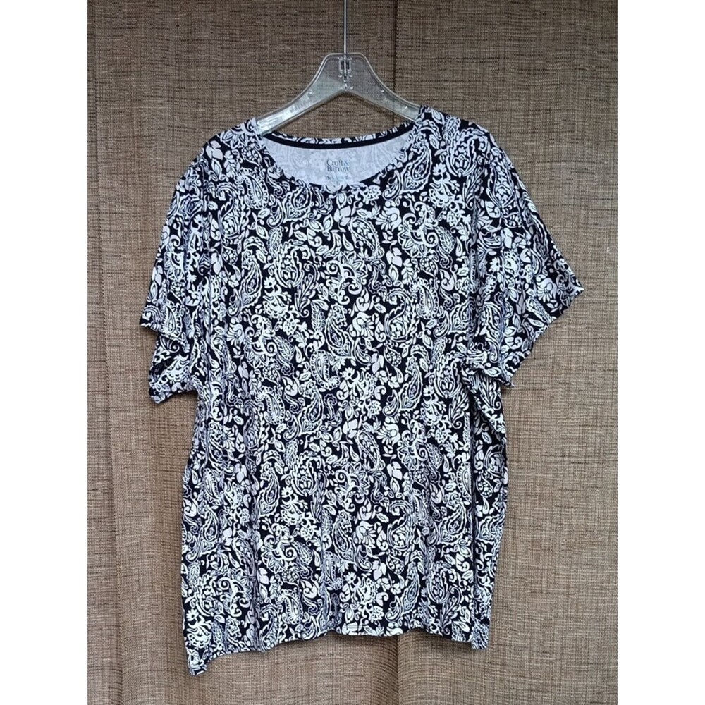 croft & barrow Black and White Paisley Short Sleeve Tee